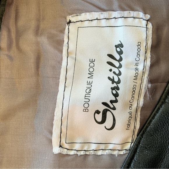 Women’s black leather skirt. 32 inches waist line - Picture 6 of 12